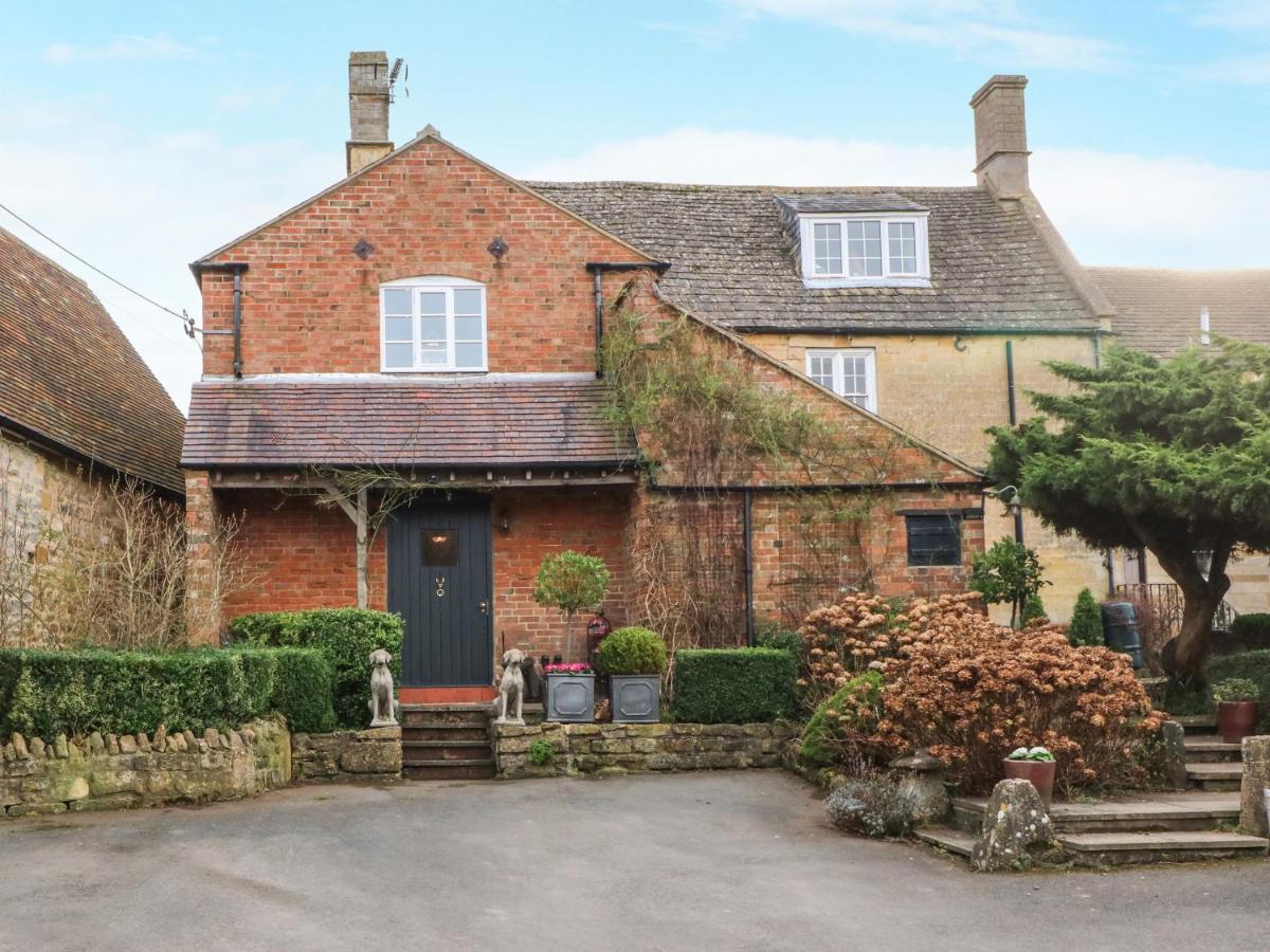 The Cheese Room Moreton-in-Marsh Exterior photo